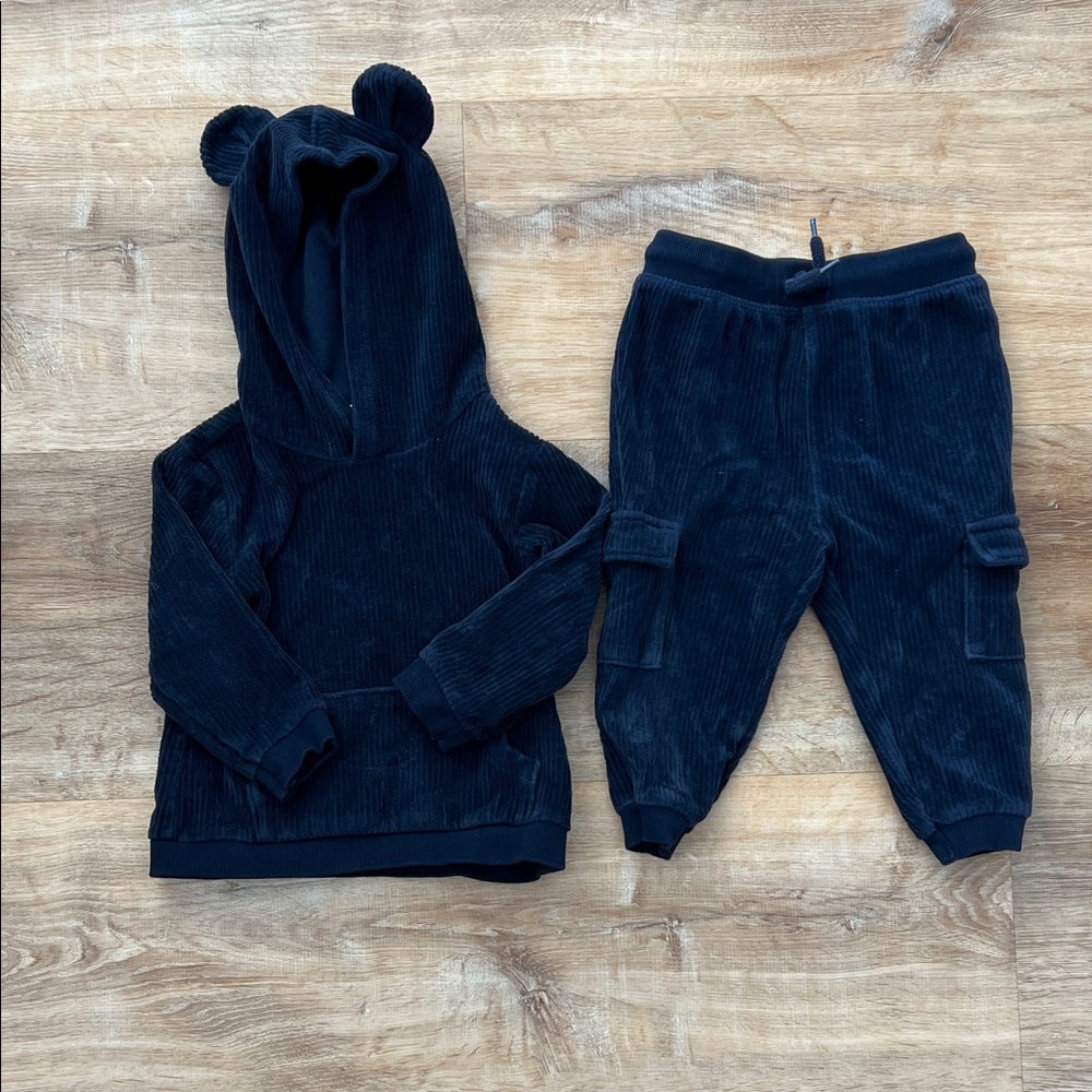 Old Navy Kids Black Bear Hoodie and Joggers